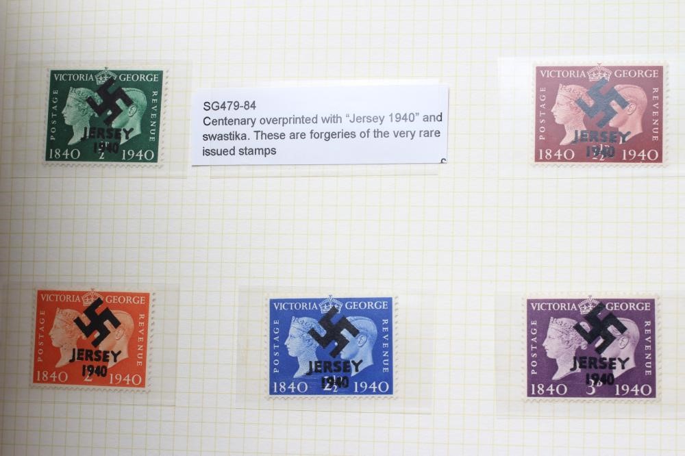 RED BINDER GB STAMPS Image