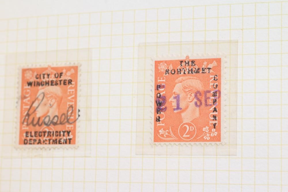 RED BINDER GB STAMPS Image