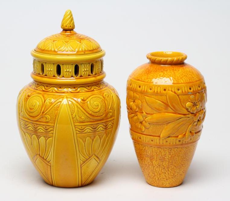 A BURMANTOFTS POT POURRI JAR AND COVER of flared rounded cylindrical form with arcade pierced Image