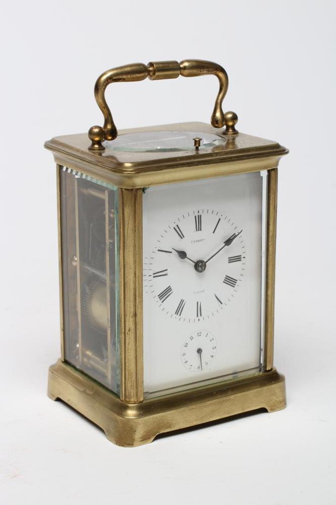 A BRASS CASED CARRIAGE CLOCK Image