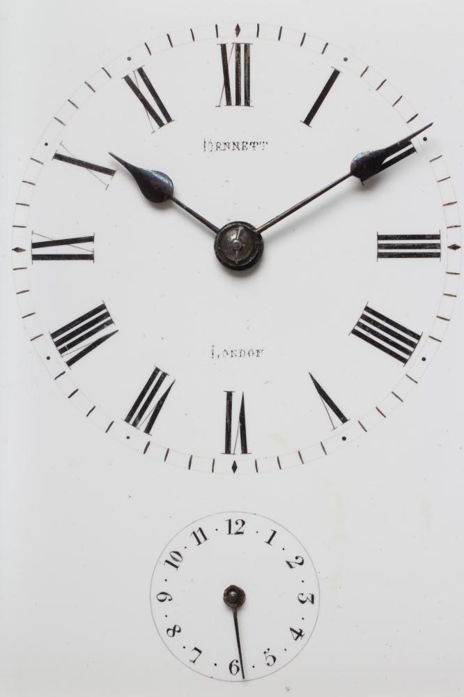 A BRASS CASED CARRIAGE CLOCK Image