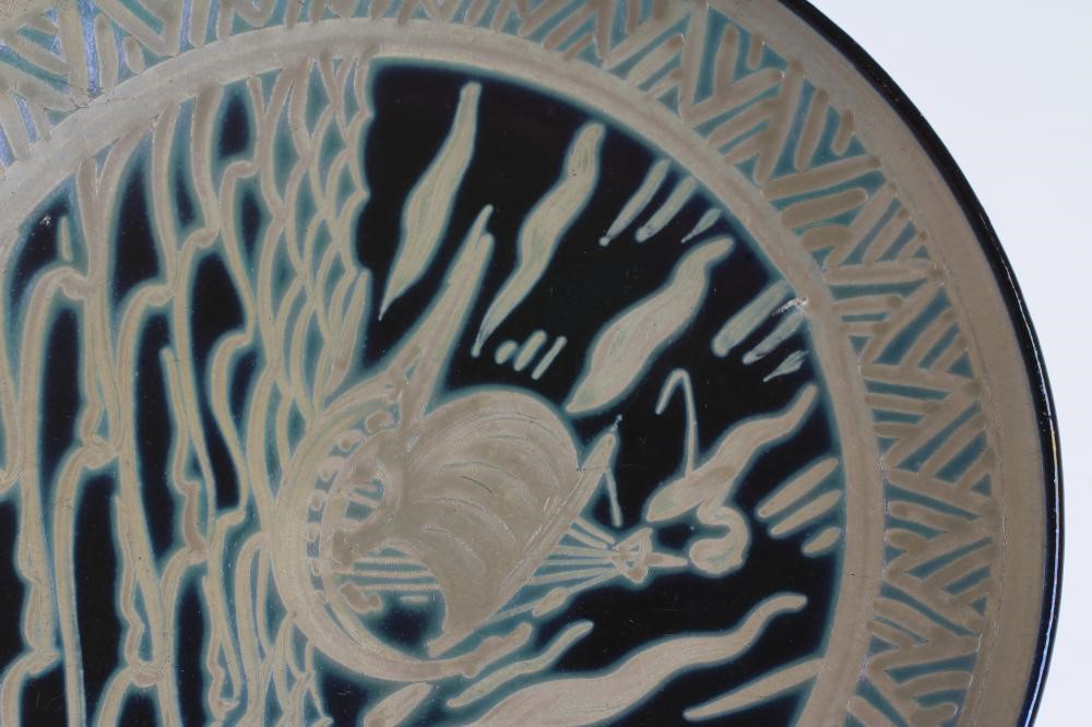 A PLATE SIMILAR TO THE PREVIOUS LOT painted by J. Walmsley Image