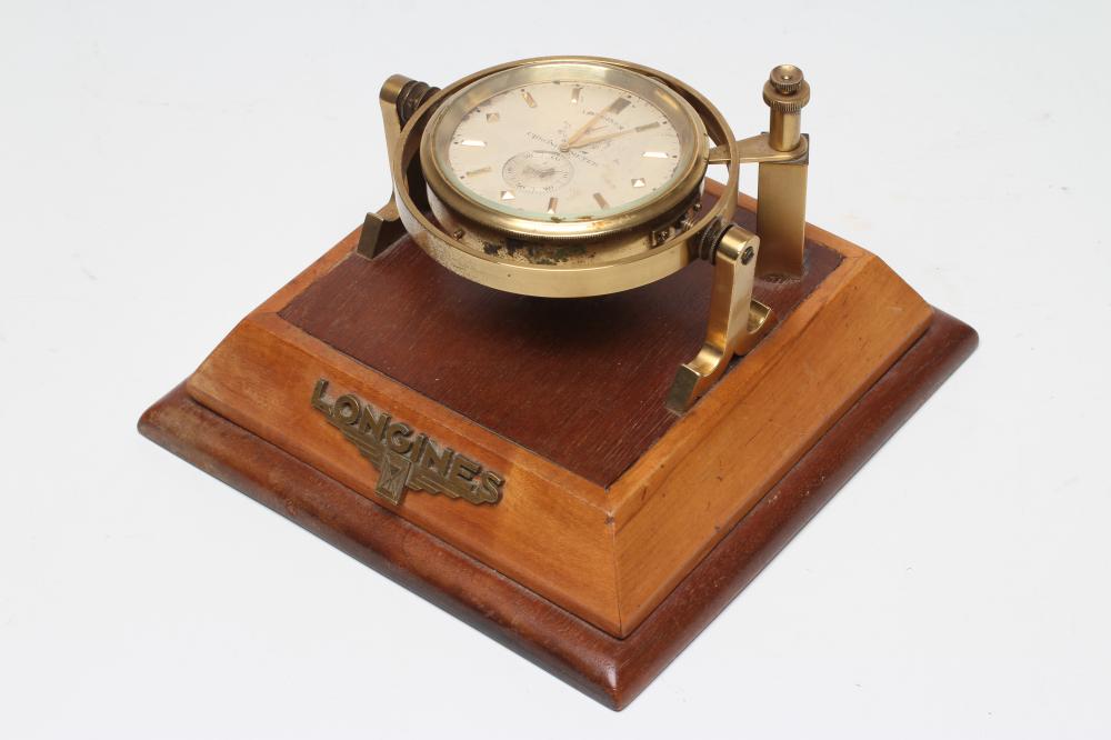 A LONGINES ADVERTISING DESK CHRONOMETER Image