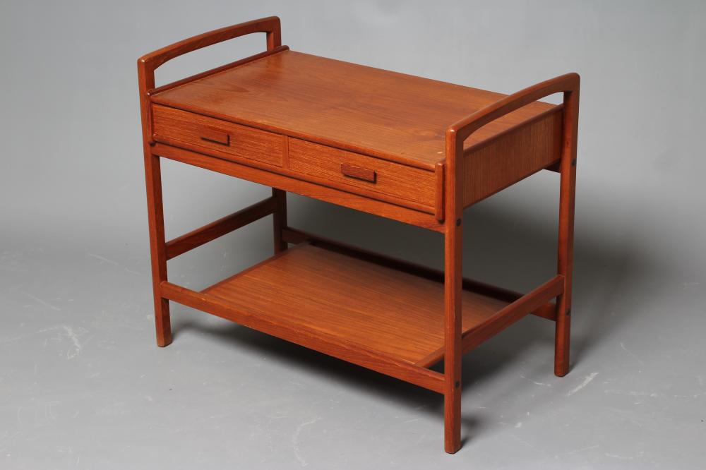 A DANISH DESIGN TEAK TEA TROLLEY Image