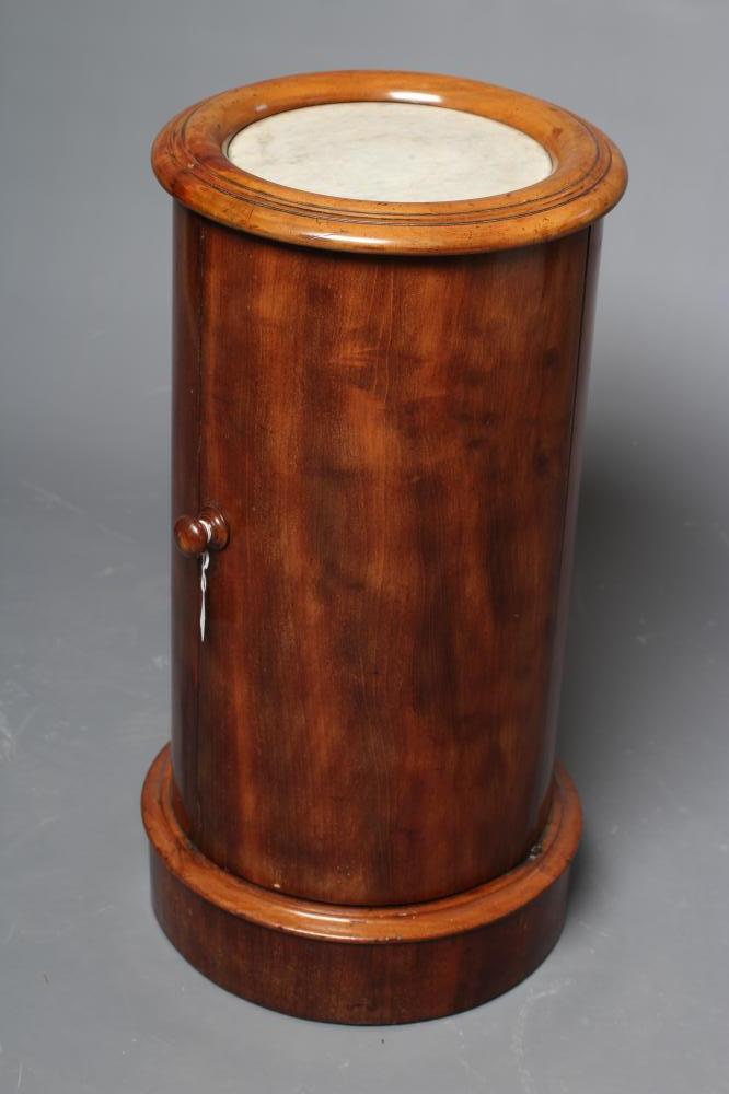 A VICTORIAN MAHOGANY CYLINDRICAL BEDSIDE CUPBOARD Image