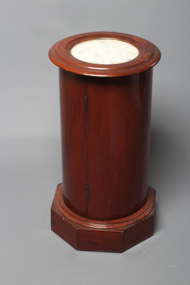 A VICTORIAN MAHOGANY CYLINDRICAL BEDSIDE CUPBOARD Image