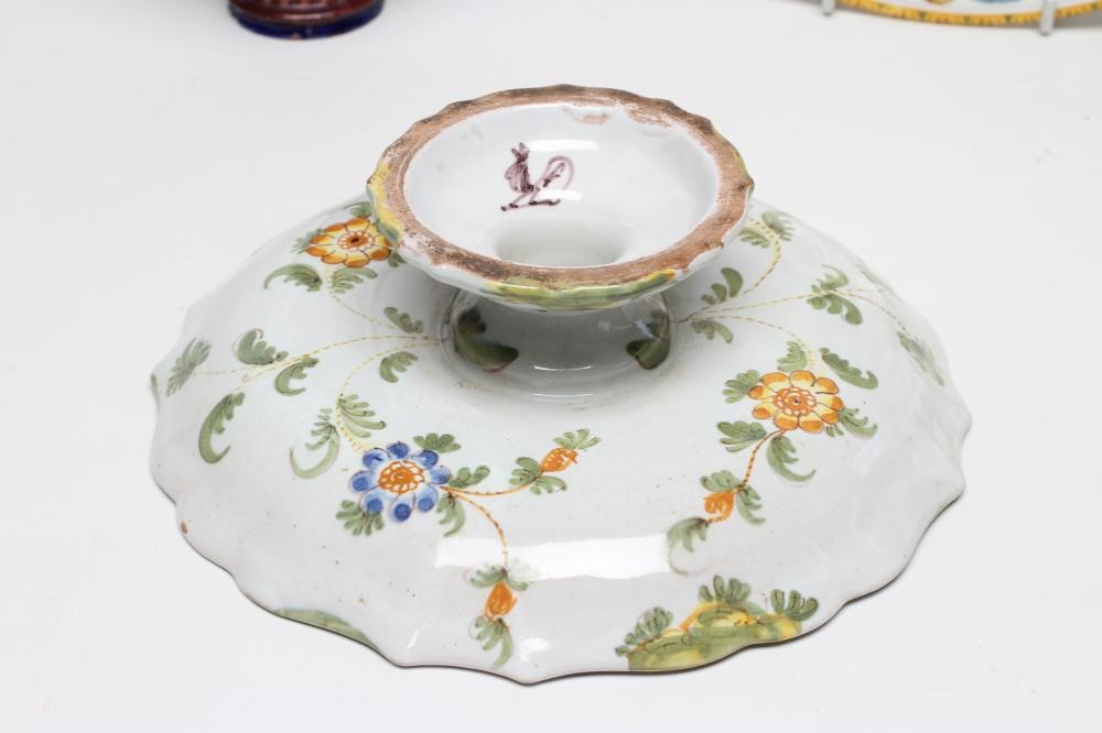 A COLLECTION OF CANTAGALLI MAIOLICA Image