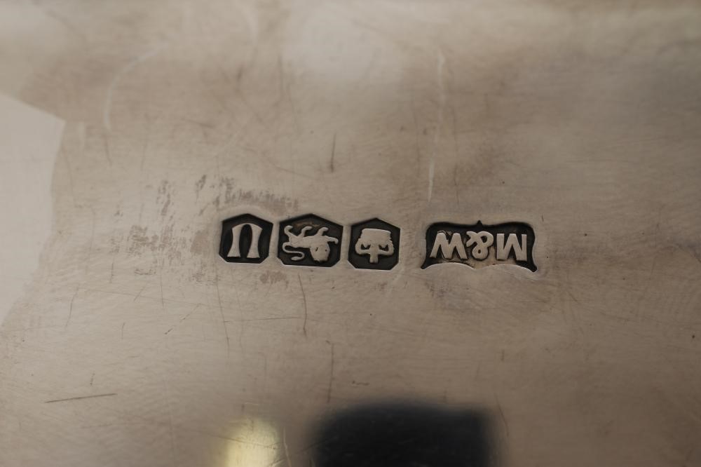 A CIRCULAR DISH Image