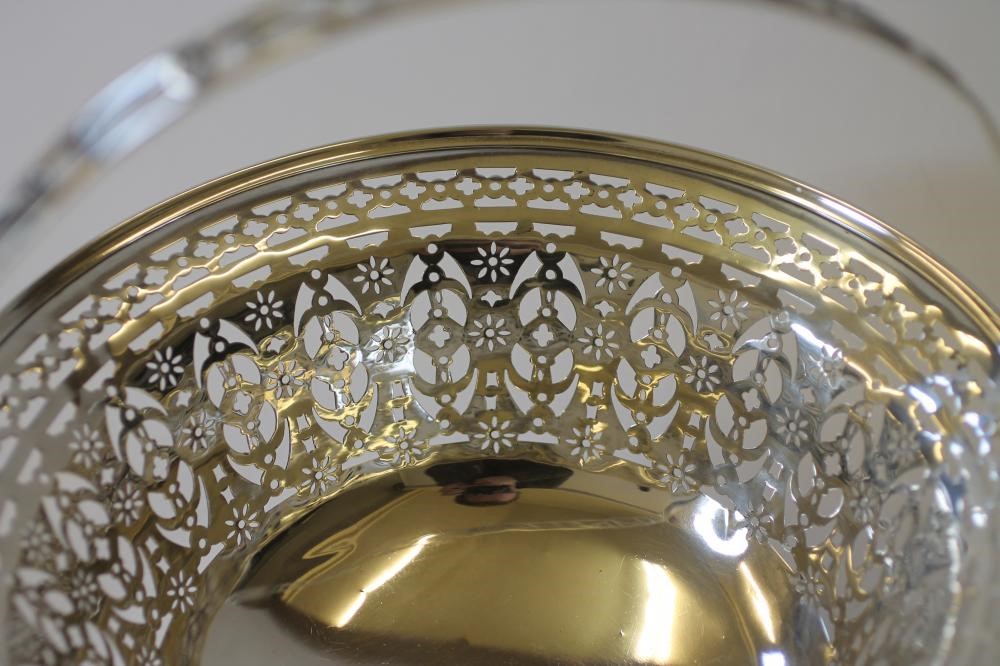 A SILVER BASKET Image