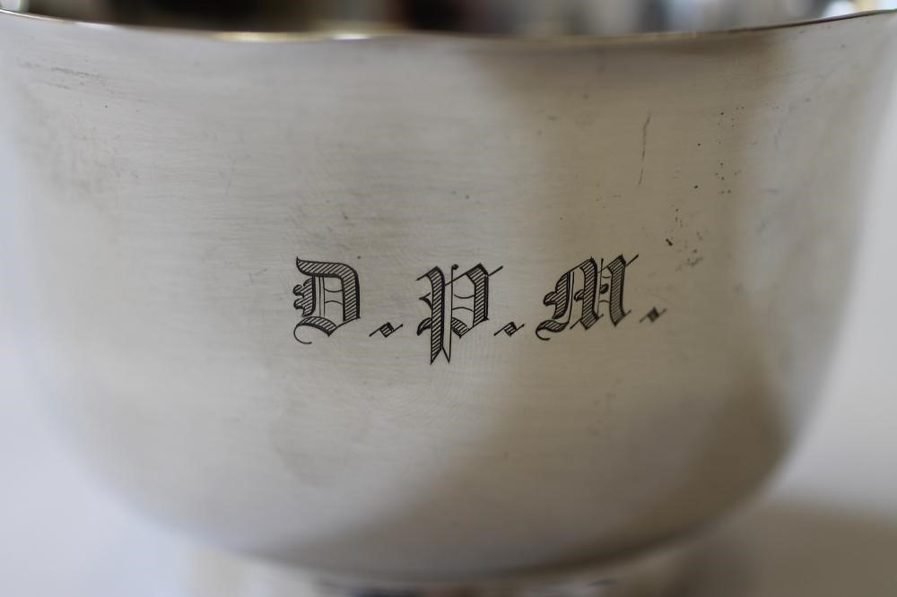 A SILVER MUG Image