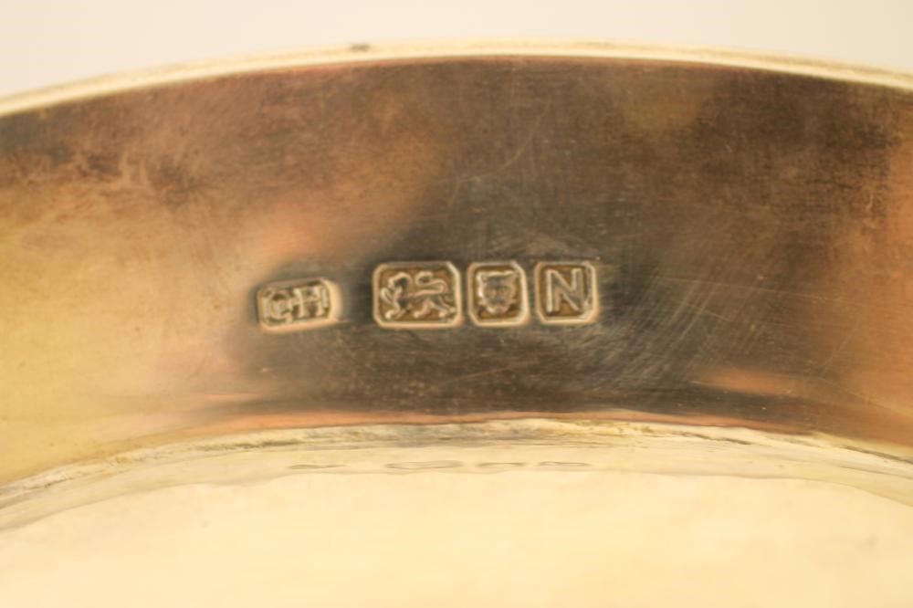 AN OVAL SILVER TRAY Image
