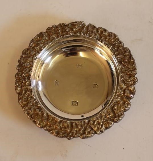 AN ART DECO SILVER QUAICHE Image