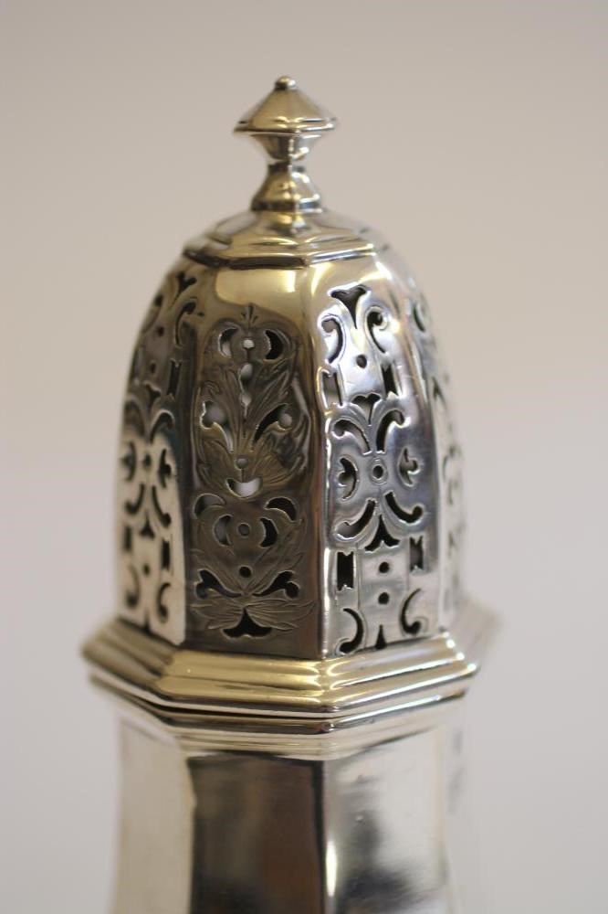 A LATE VICTORIAN SILVER SUGAR CASTOR Image