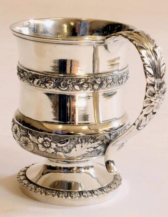 A GEORGE IV SILVER PEDESTAL CUP Image