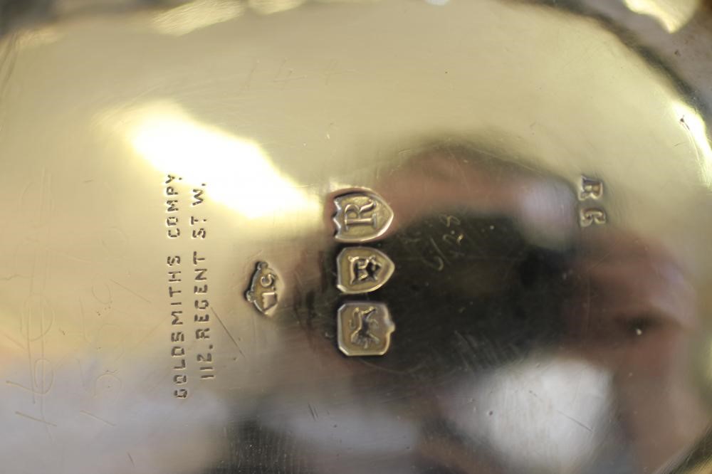 A LATE VICTORIAN SILVER DISH Image