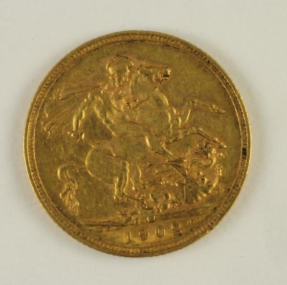 AN EDWARD VII GOLD SOVEREIGN Image