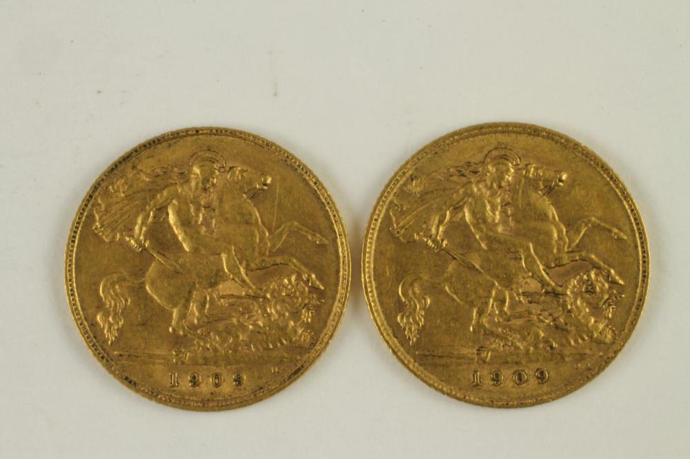TWO EDWARD VII GOLD HALF SOVEREIGNS Image