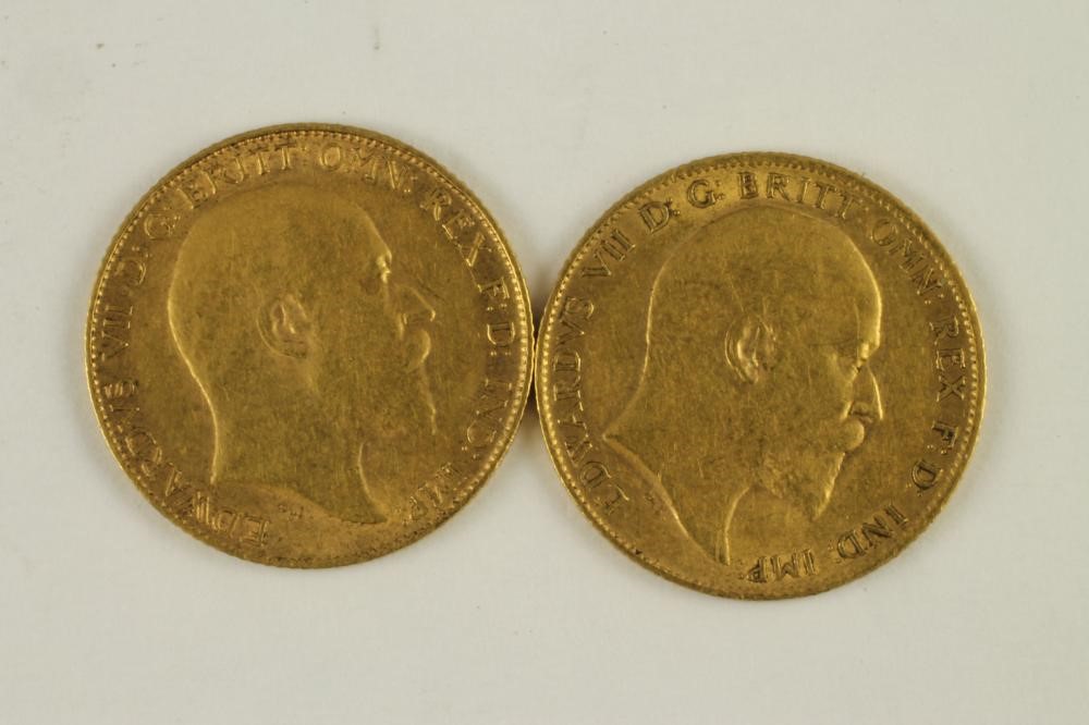 TWO EDWARD VII GOLD HALF SOVEREIGNS Image