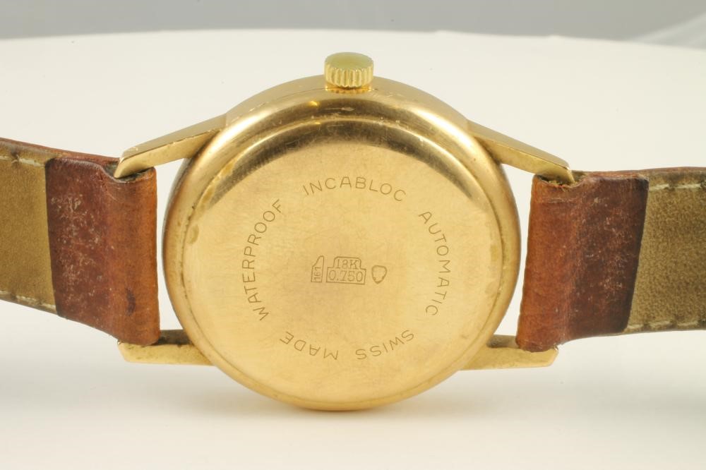 A GENTLEMAN'S 18K GOLD WATERMAN AUTOMATIC WRISTWATCH Image