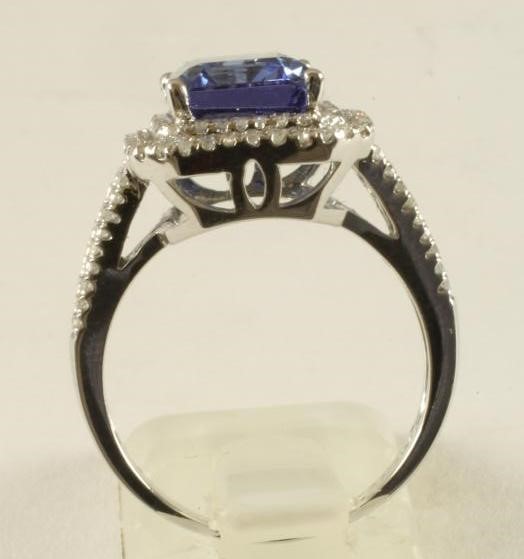A TANZANITE AND DIAMOND DRESS RING Image