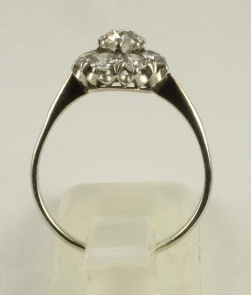 A DIAMOND CLUSTER RING Image