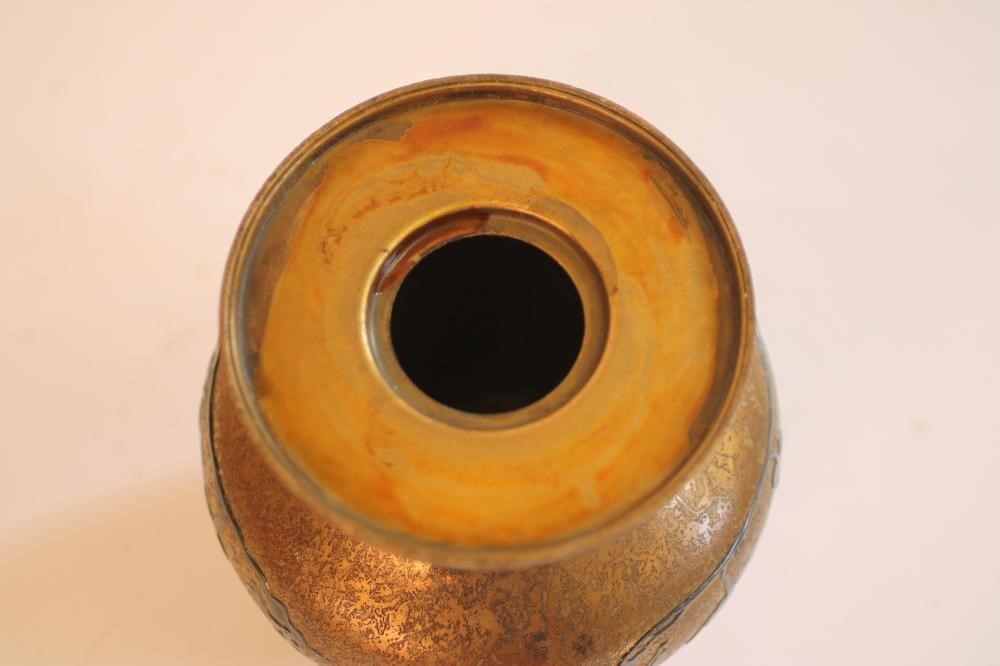 AN ART DECO GILT BRONZED METAL LAMP BASE Image