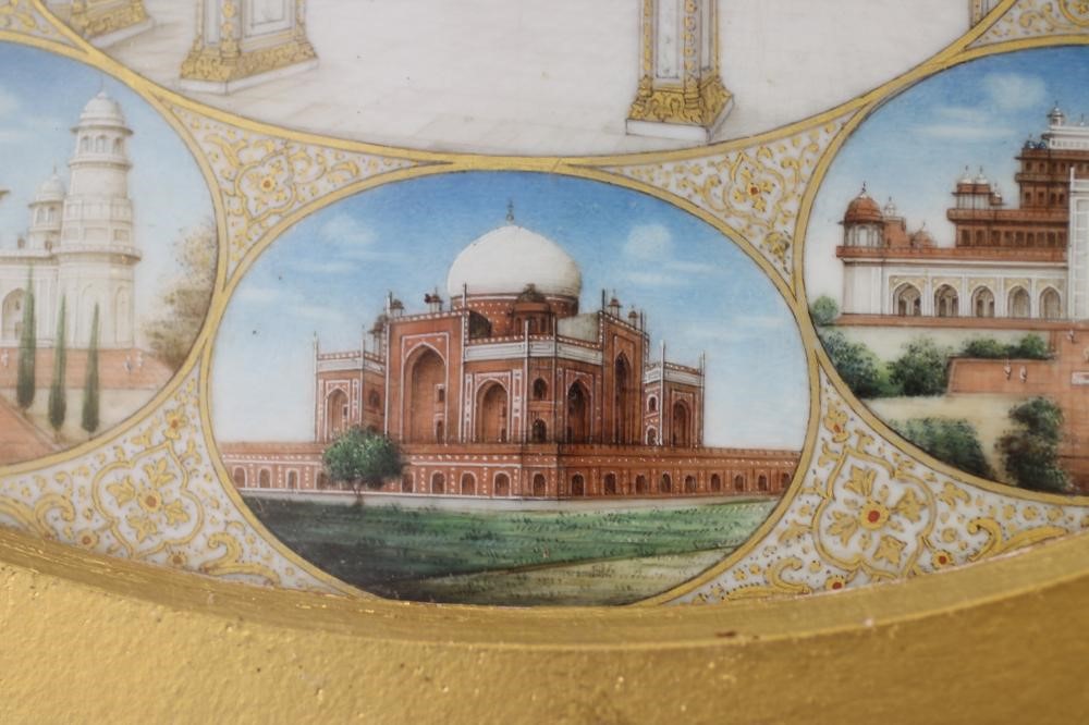 AN INDIAN MINIATURE PAINTING ON IVORY Image