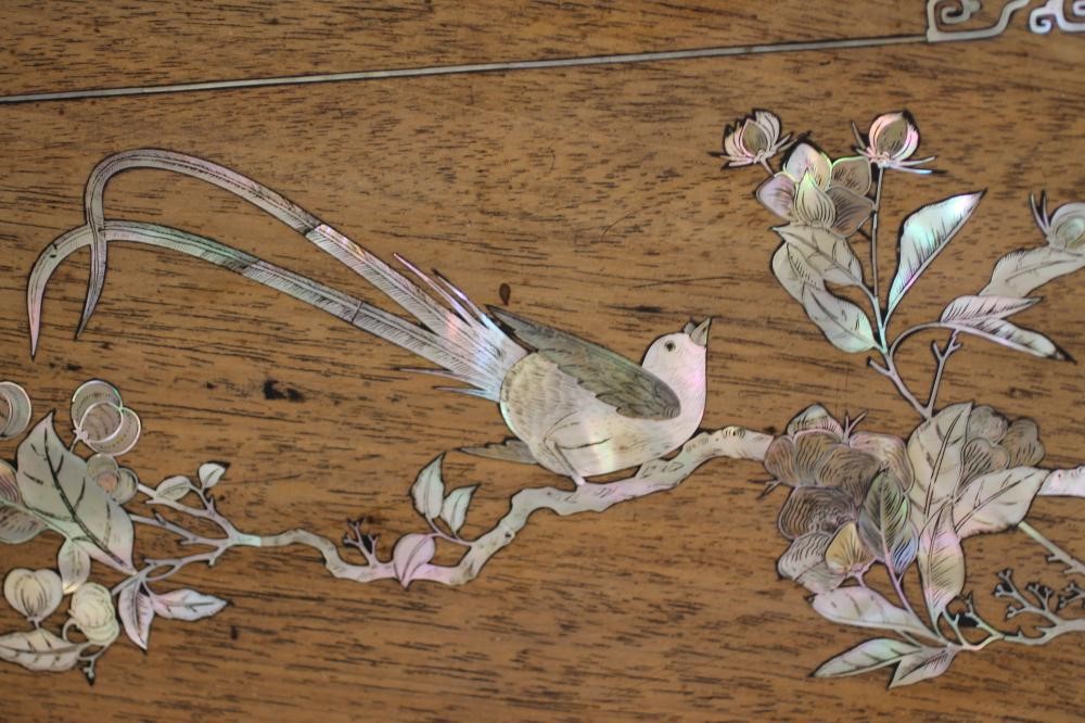 A CHINESE HARDWOOD TRAY Image