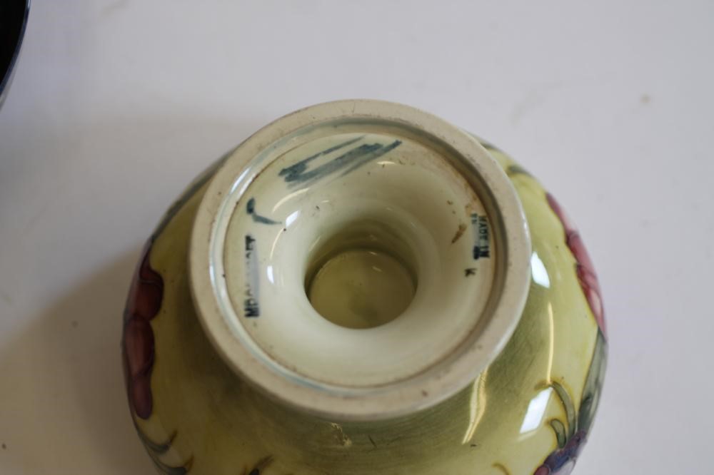 A WILLIAM MOORCROFT POTTERY LOW PEDESTAL BOWL Image