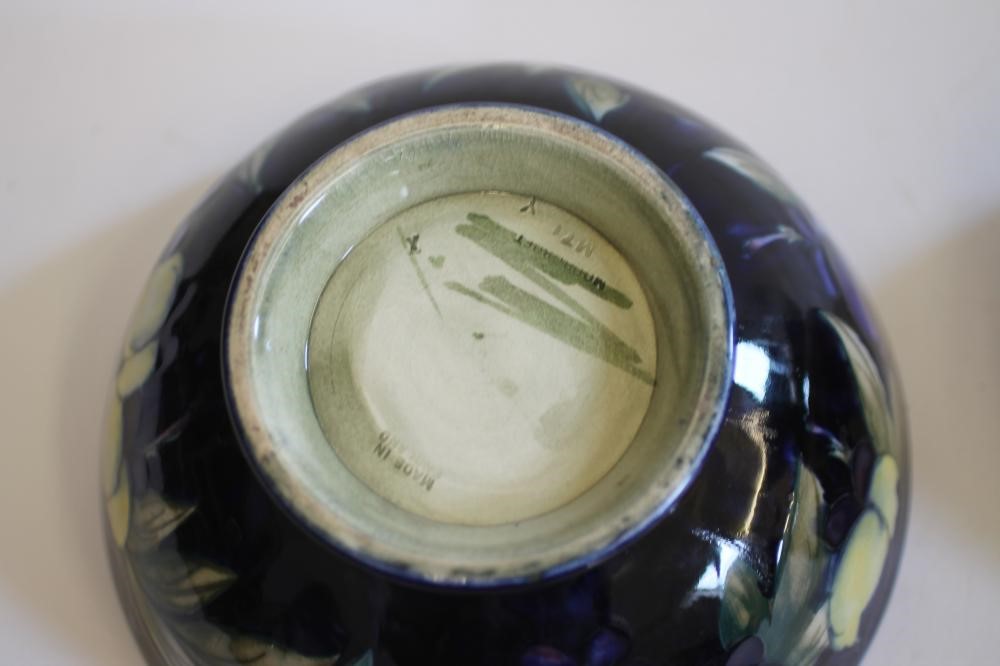 A WILLIAM MOORCROFT POTTERY LOW PEDESTAL BOWL Image