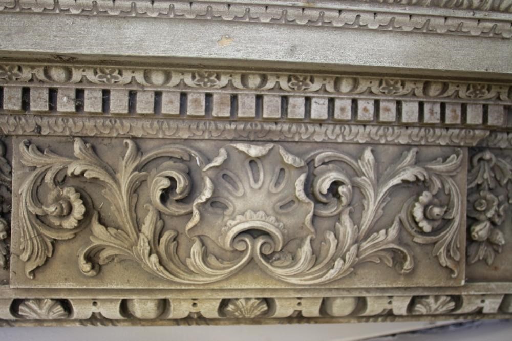 A GEORGIAN STYLE CARVED PINE MANTEL SHELF of breakfront form Image