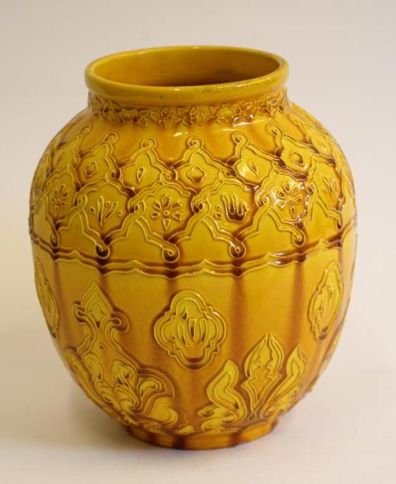 A BUIRMANTOFTS "FAIENCE" MOORISH VASE Image