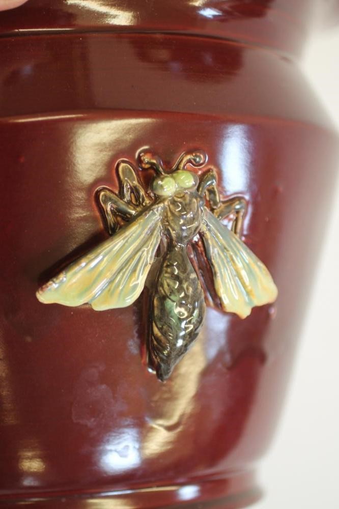 A BRETBY EARTHENWARE JARDINIERE Image