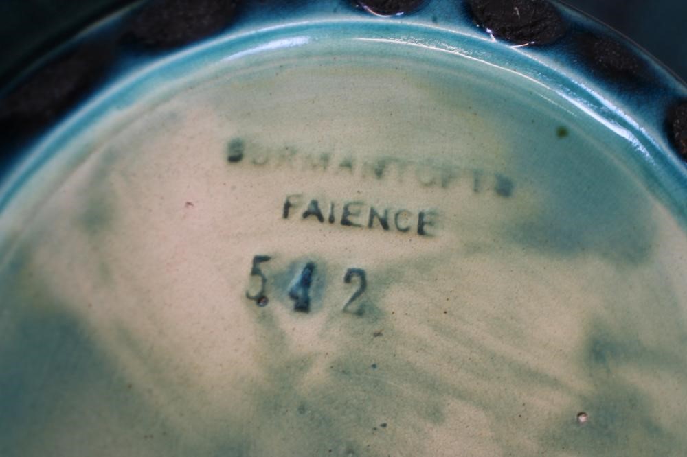A LARGE BURMANTOFTS "FAIENCE" JARDINIERE Image