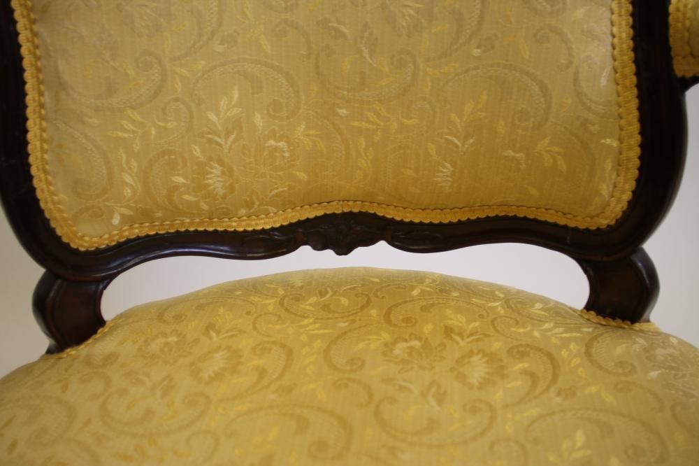 A GEORGIAN MAHOGANY OPEN ARMCHAIR Image