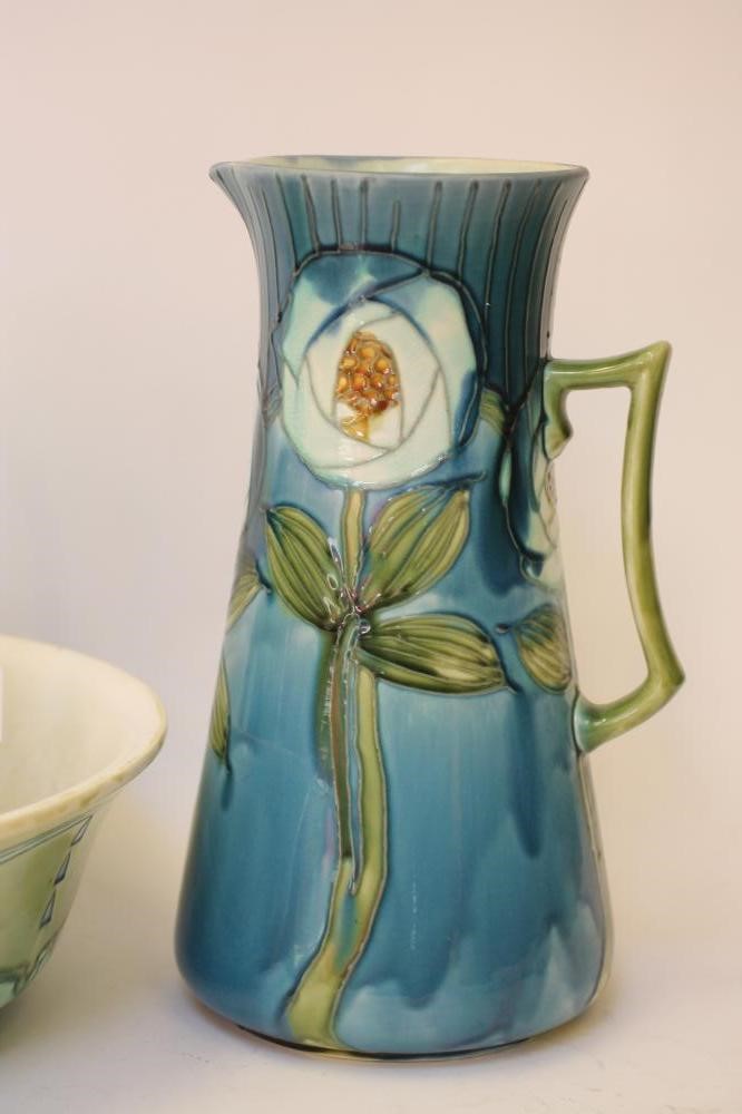 A MINTONS LTD. POTTERY SECESSIONIST TOILET JUG AND BOWL Image