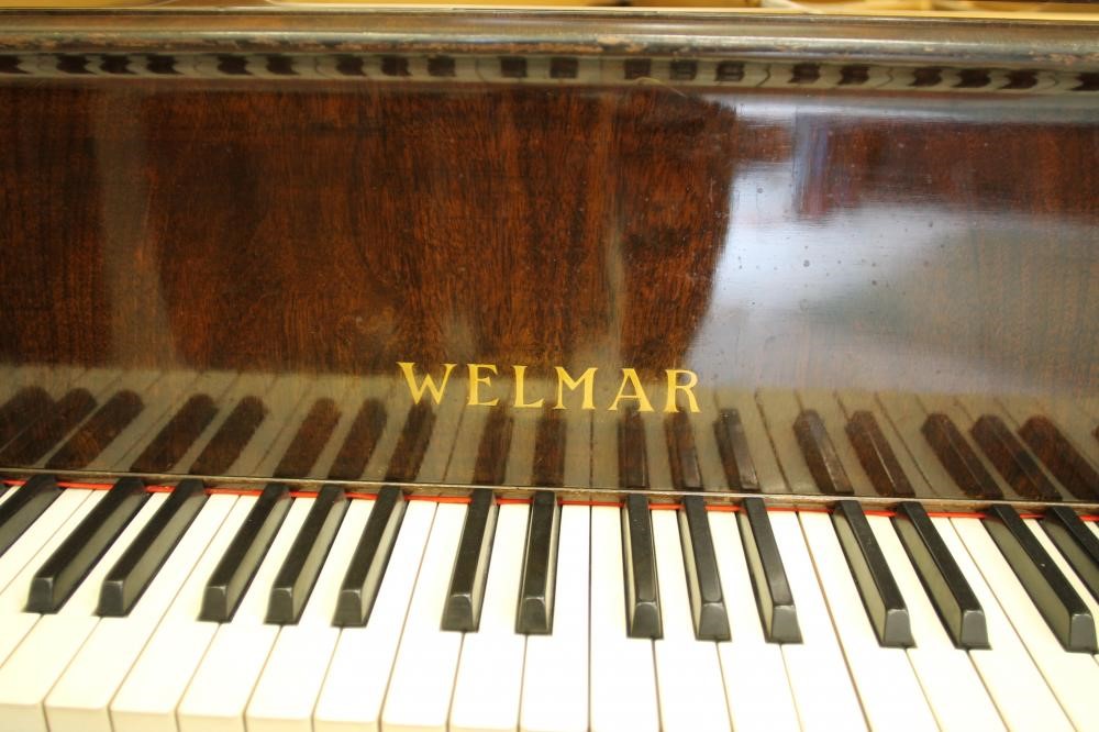A MAHOGANY CASED BABY GRAND WELMAR PIANO by Bluthner & Co Image