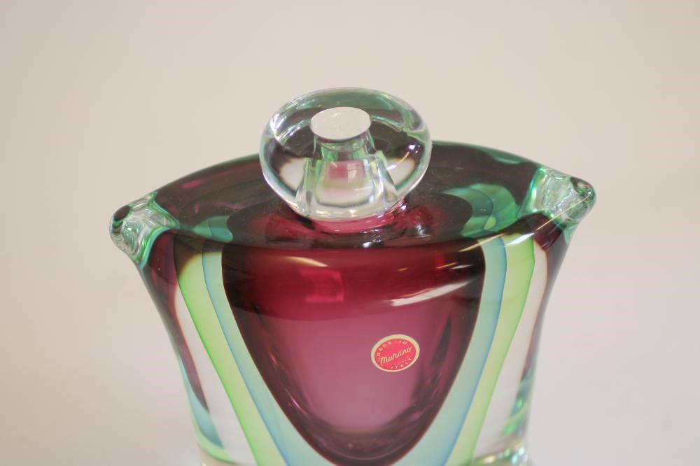 A MURANO GLASS LARGE PERFUME BOTTLE AND STOPPER Image