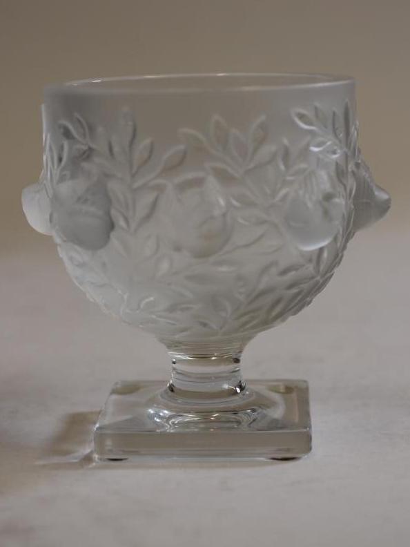 A LALIQUE FROSTED AND CLEAR GLASS GOBLET VASE Image