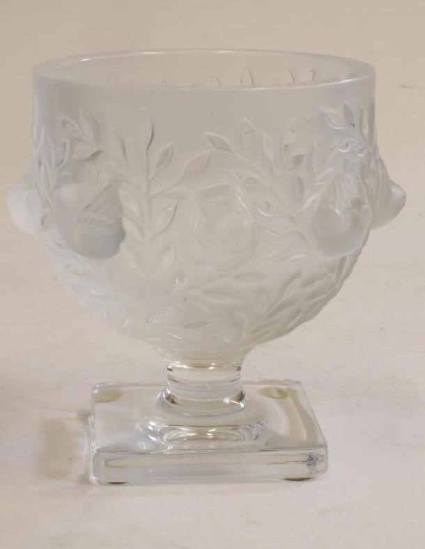A LALIQUE FROSTED AND CLEAR GLASS GOBLET VASE Image