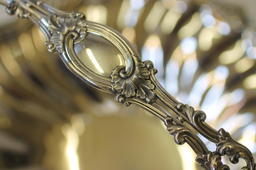 AN OLD SHEFFIELD PLATE CAKE BASKET Image