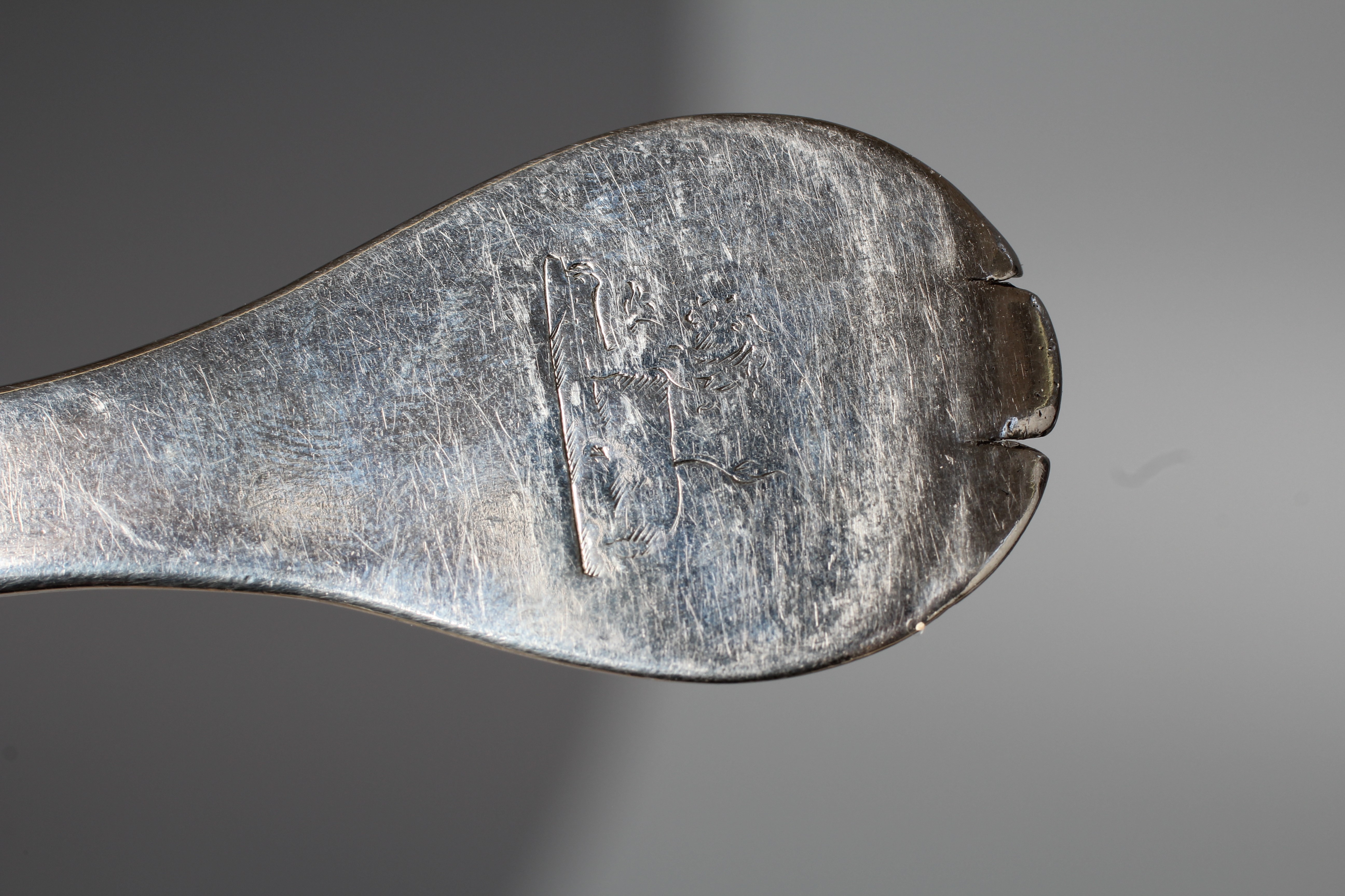 A JAMES II PROVINCIAL TREFID END SPOON by Kath Mangby, Hull c. 1685, with rat-tail oval bowl, the Image