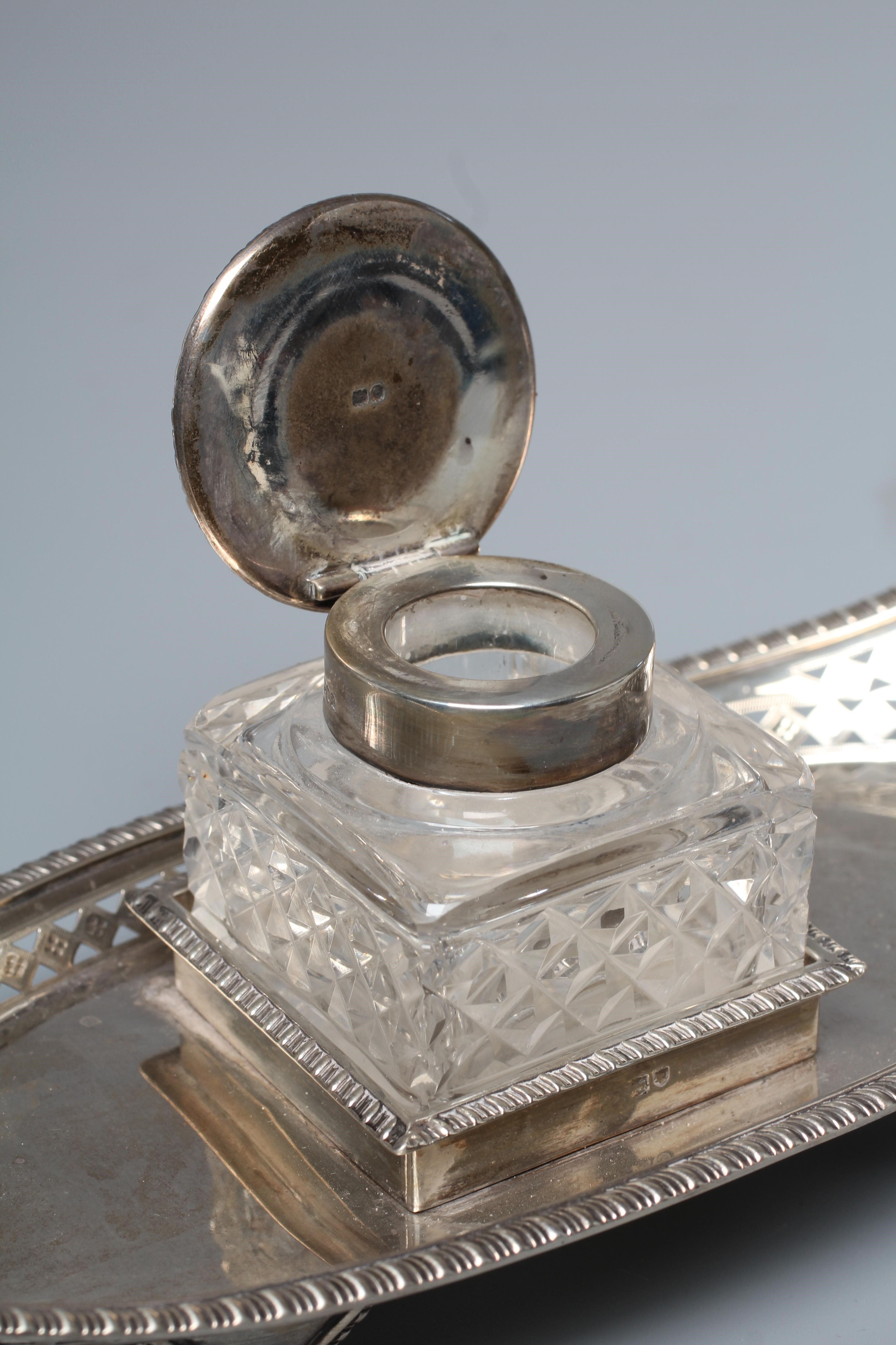 A LATE VICTORIAN DESK STANDISH Image