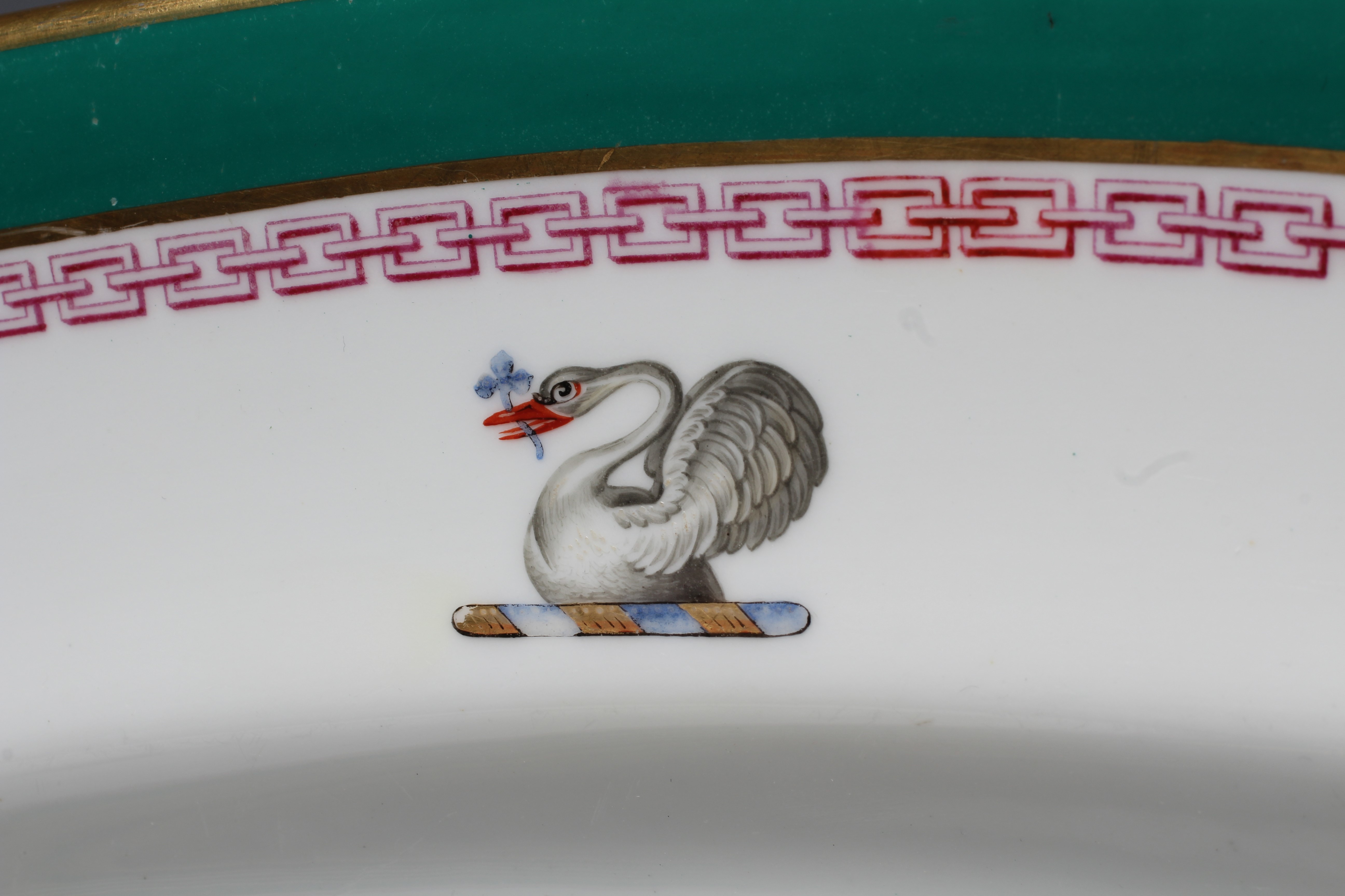 A SET OF VICTORIAN ENGLISH PORCELAIN ARMORIAL PLATES retailed by Alfred Pearce Image