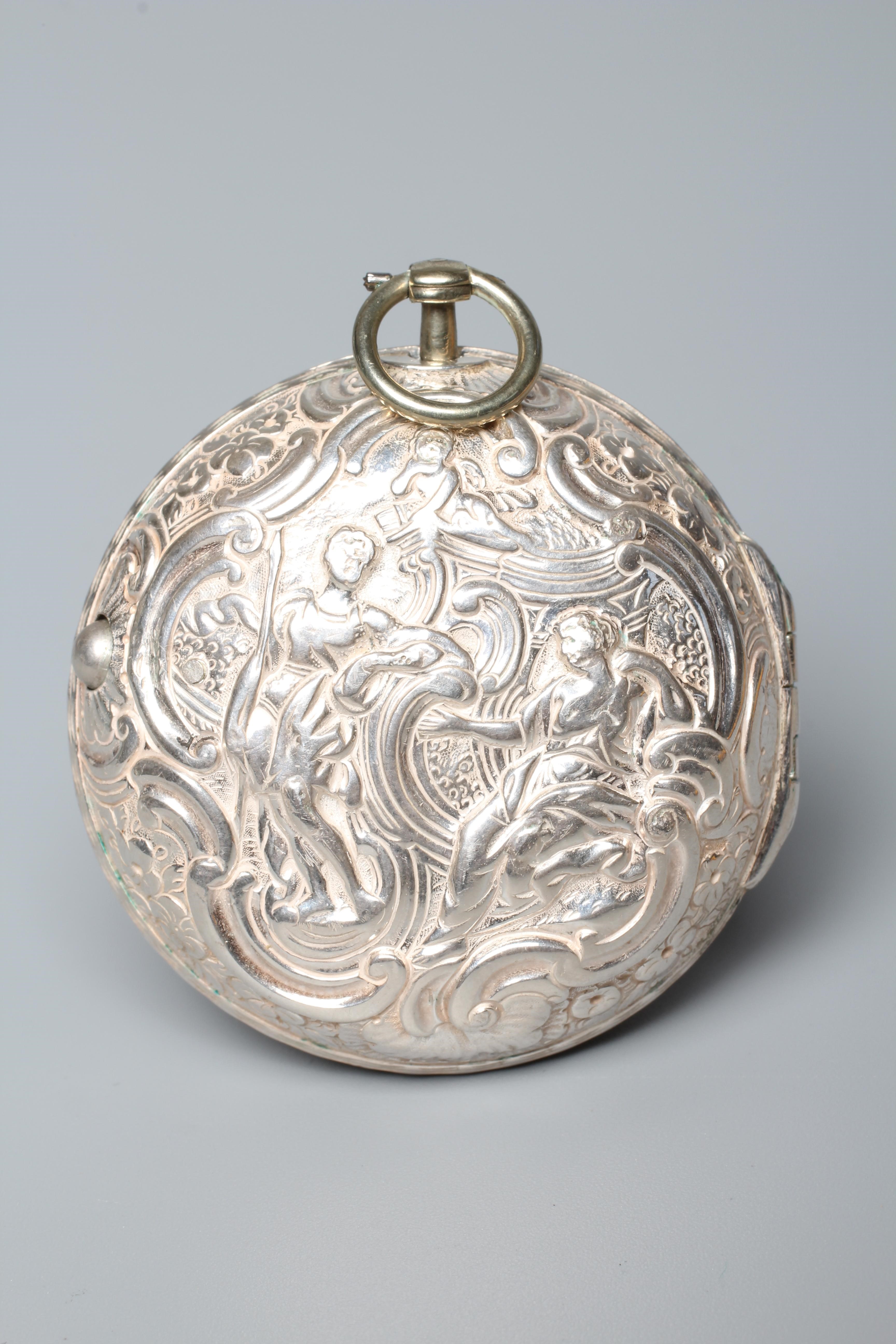 A GEORGE III SILVER PAIR CASED POCKET WATCH Image