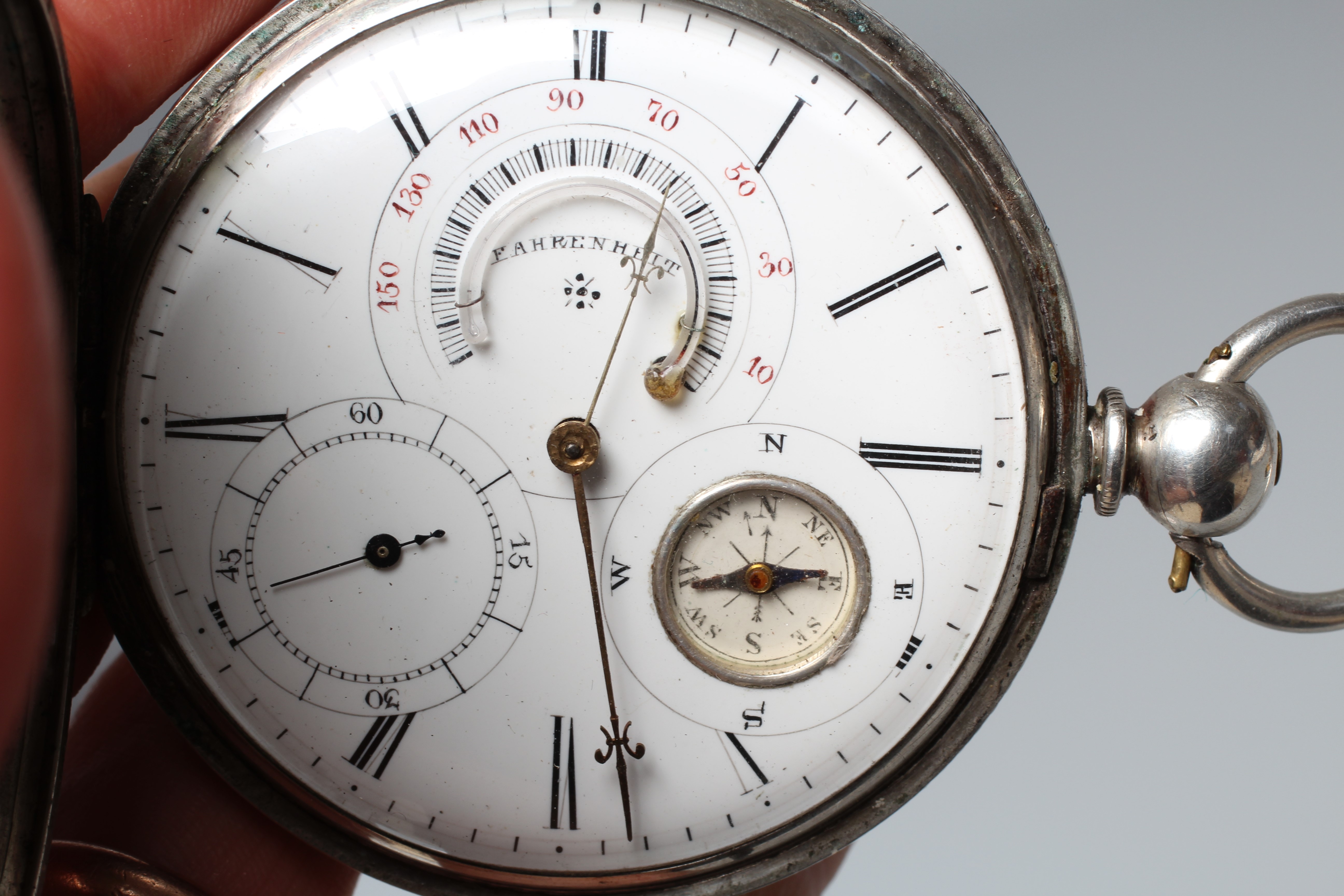A GENTLEMAN'S POCKET COMPENDIUM POCKET WATCH Image