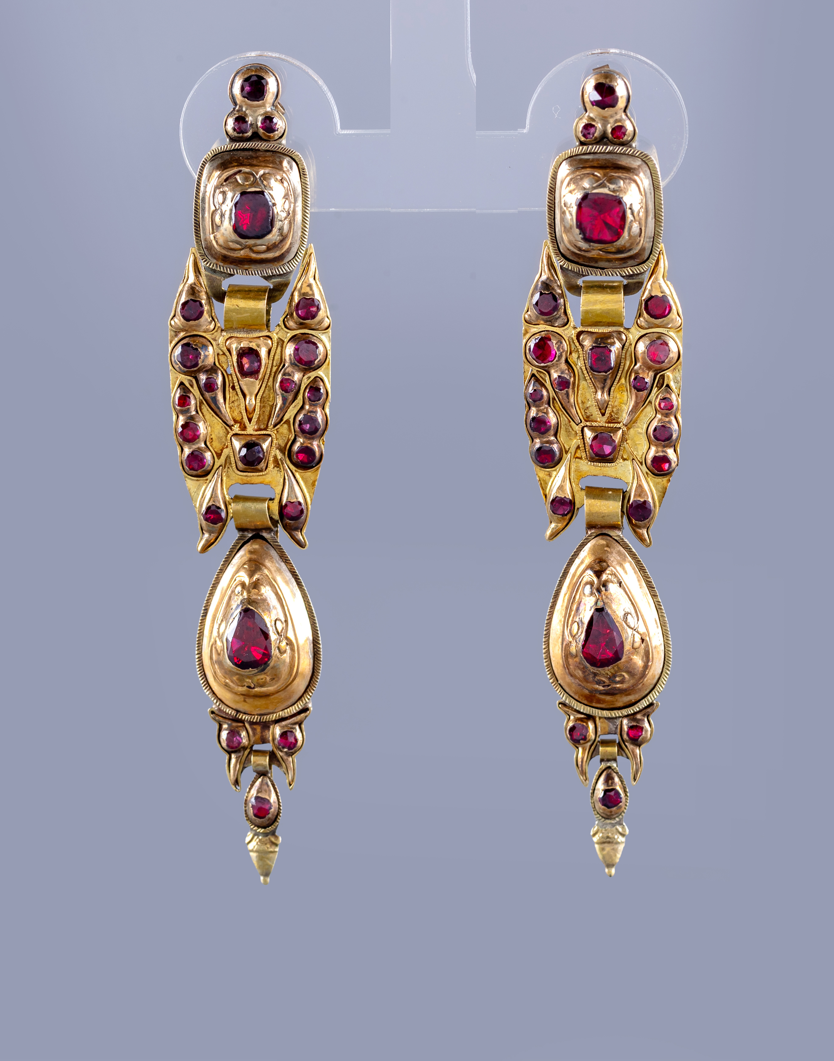 A PAIR OF LATE XVIII CENTURY SPANISH CATALAN EARRINGS Image