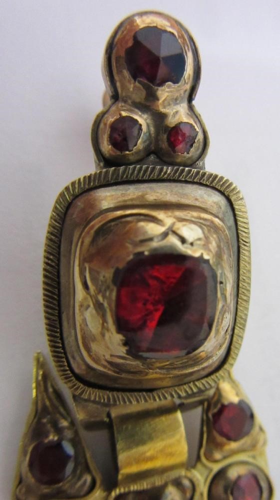 A PAIR OF LATE XVIII CENTURY SPANISH CATALAN EARRINGS Image