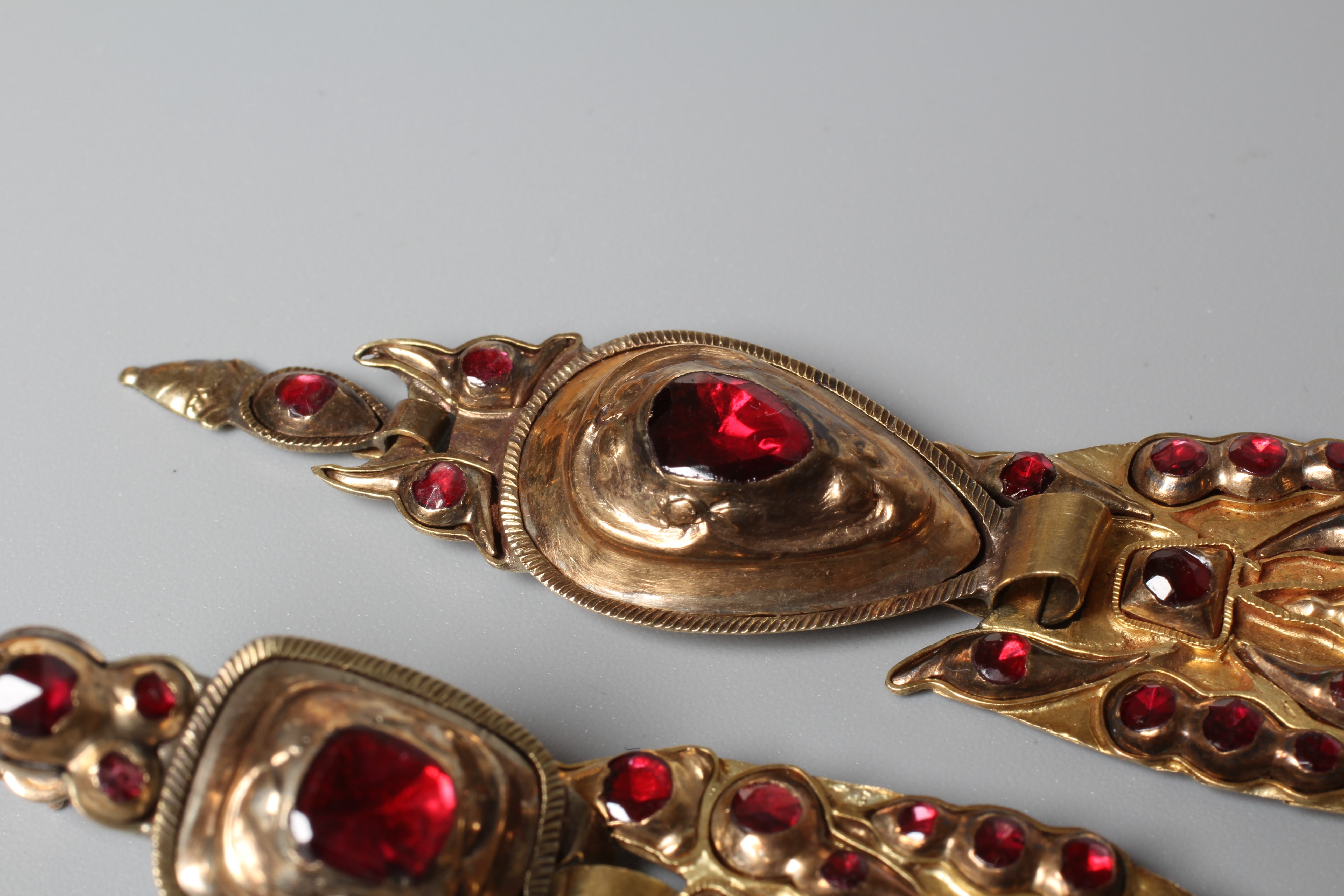 A PAIR OF LATE XVIII CENTURY SPANISH CATALAN EARRINGS Image