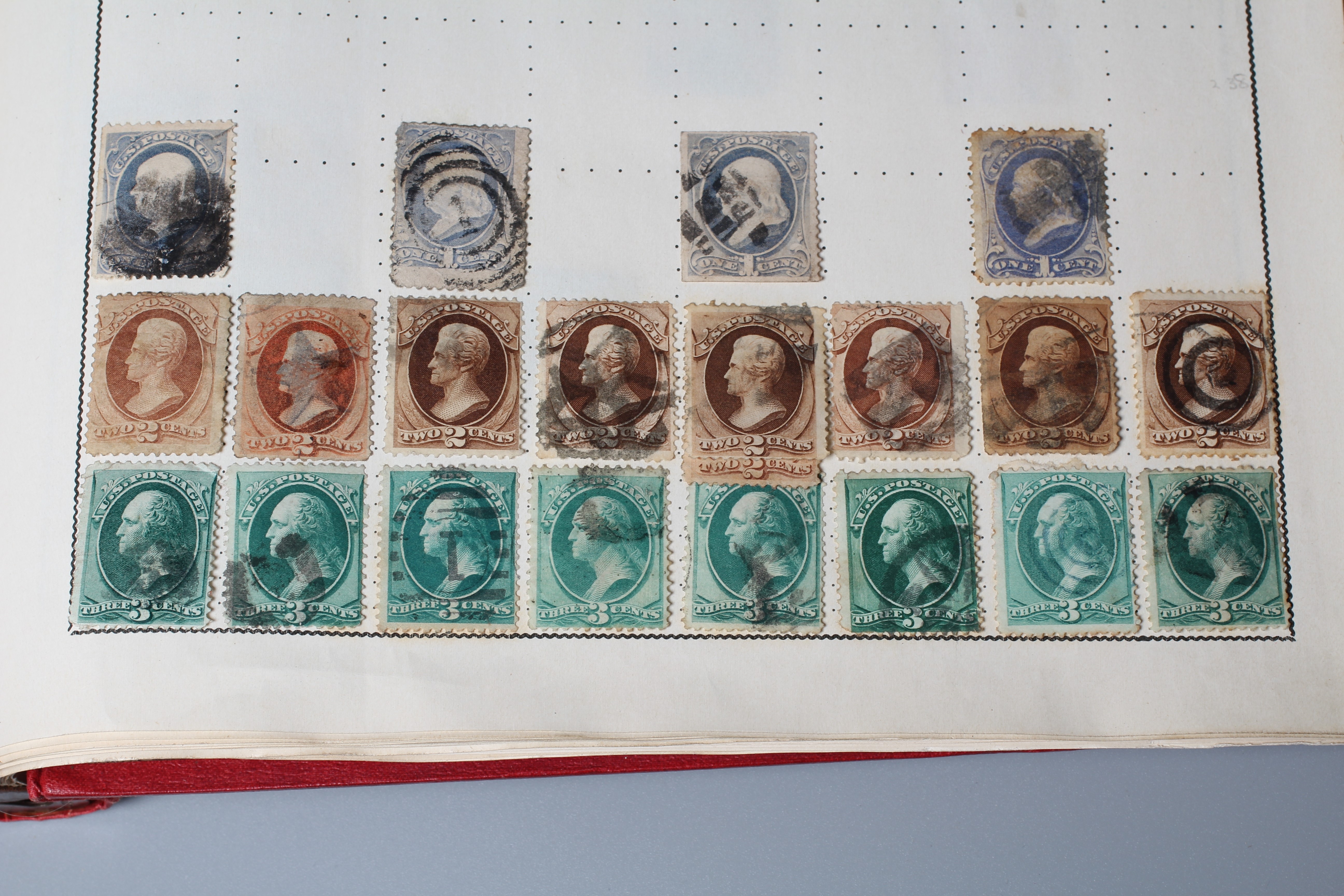 EARLY WORLD COLLECTION OF AMERICAN COUNTRIES including USA, Panama and Uruguay. A good range of 19th Image